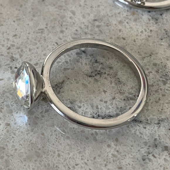 Swarovski Three Ring Set with Teal and Clear Accents Size 55 - Picture 6 of 7